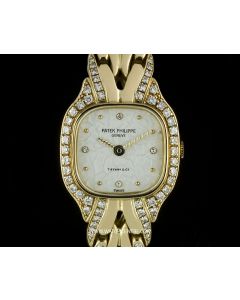 Women's Patek Philippe Tiffany & Co. Diamond La Flame 4715/003 Gold Watch