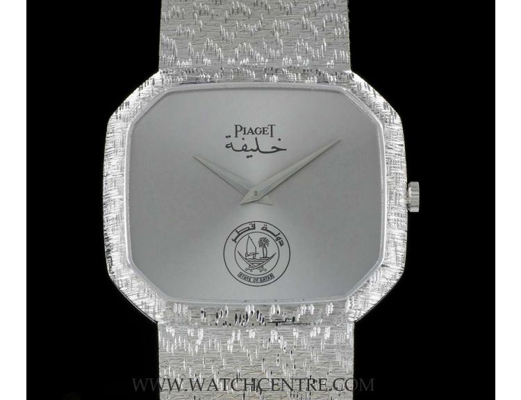 Piaget 18k W G Rare Qatar Crest Khalifah Watch Cufflinks 9782B68