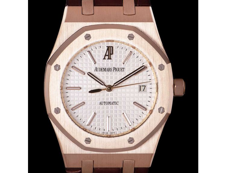 Audemars Piguet Royal Oak Selfwinding Gents 18k Rose Gold Silvered Dial 15300OR.OO.D088CR.02