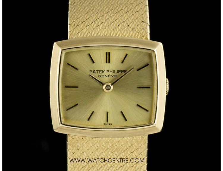 Patek philippe manual wind hot sale